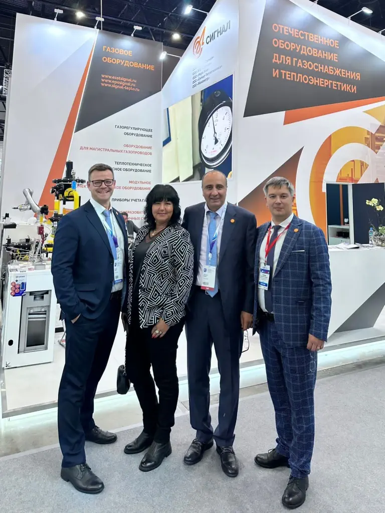 ПМГФ-2024 выставка (4).jpg